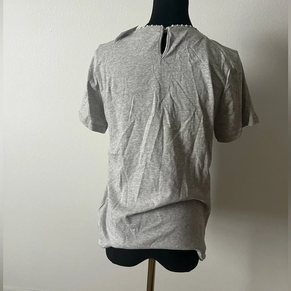 J. Crew Gray Pearl and Crystal Embellished Tee Size‎ Medium NWT